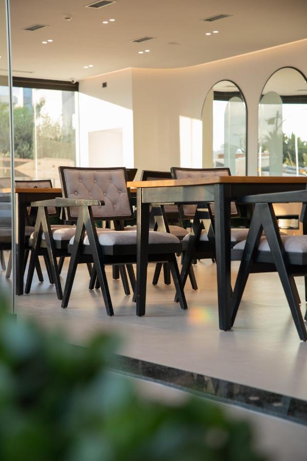Colosseum Hotel 사밀 외부 사진