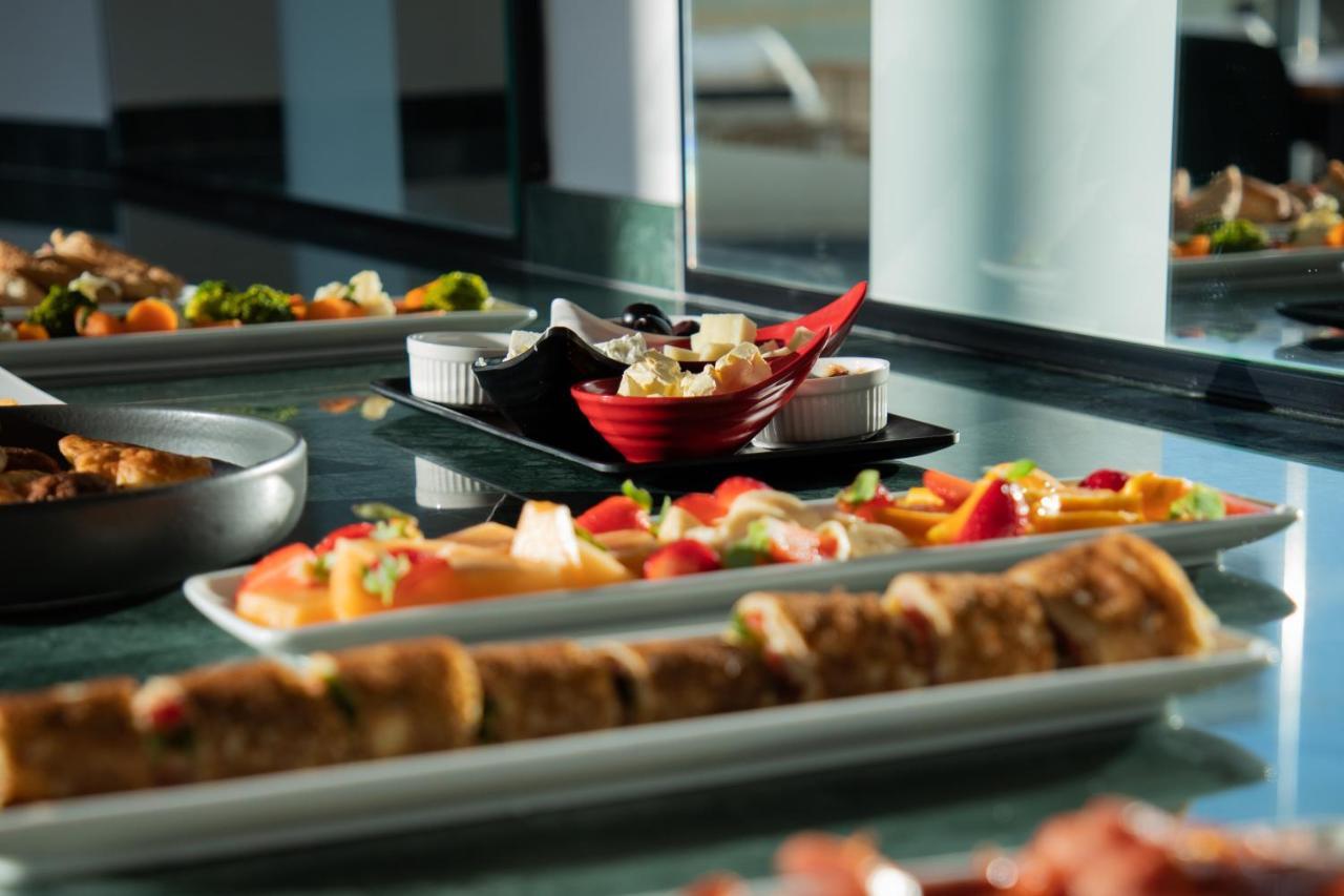 Colosseum Hotel 사밀 외부 사진