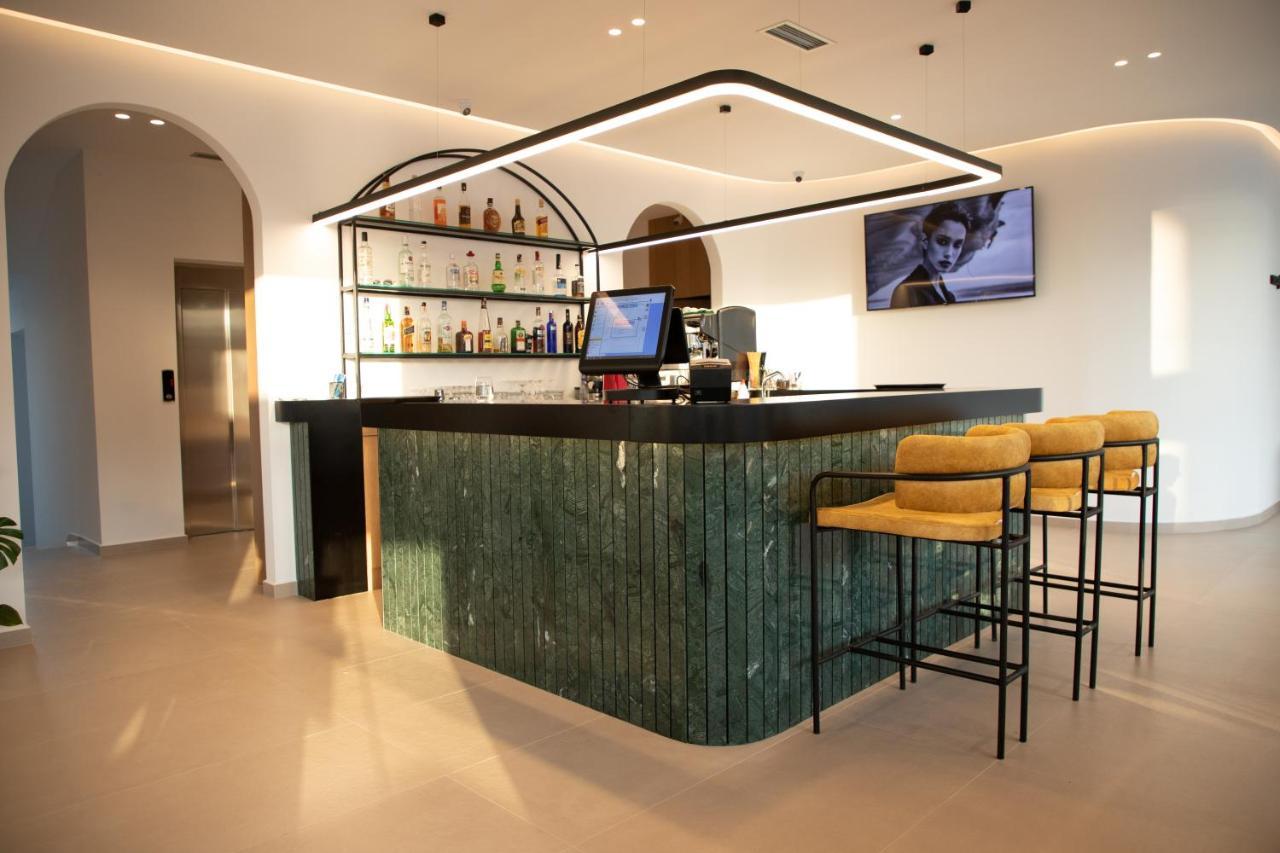 Colosseum Hotel 사밀 외부 사진
