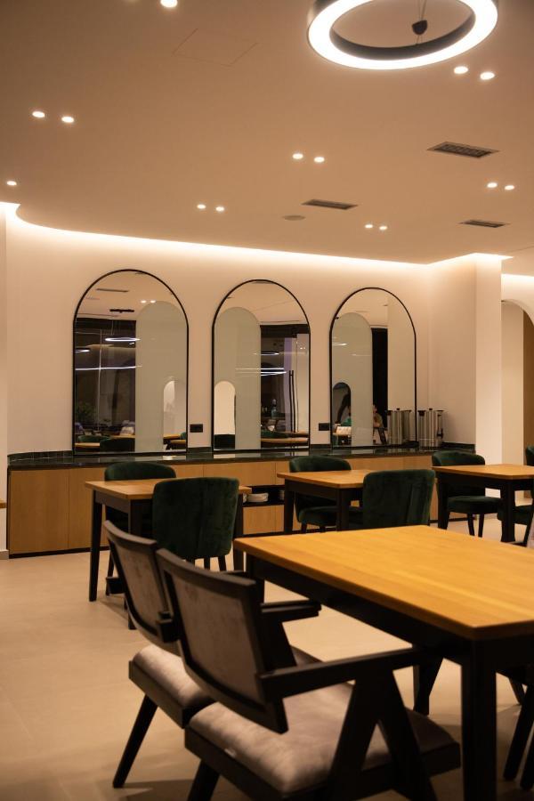 Colosseum Hotel 사밀 외부 사진