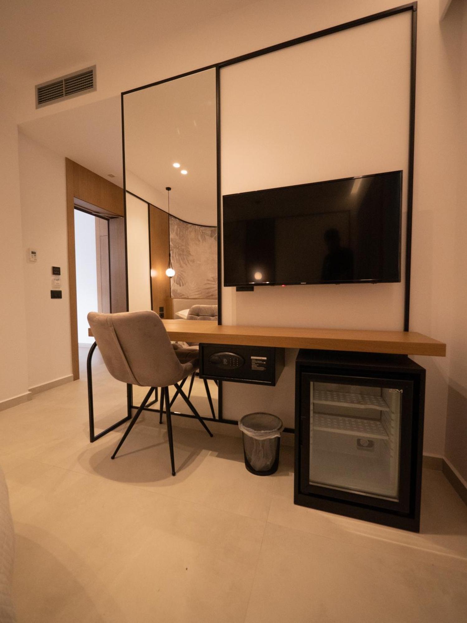 Colosseum Hotel 사밀 외부 사진