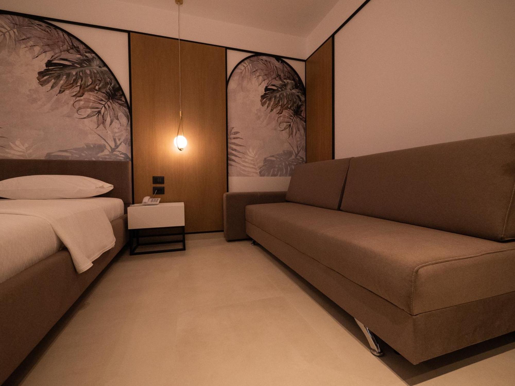Colosseum Hotel 사밀 외부 사진
